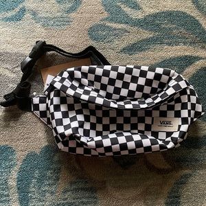 COPY - Vans Black and white checkered fanny pack NWOT